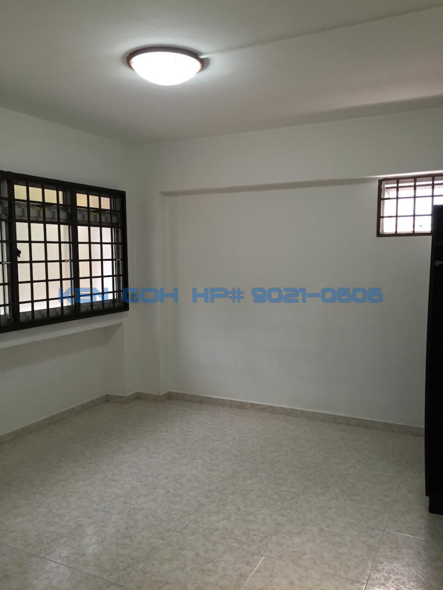 Blk 842 Jurong West Street 81 (Jurong West), HDB Executive #82438522